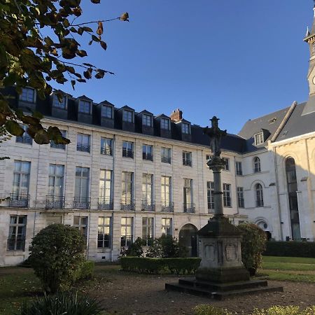 Superbe T2 Avec Vue Sur Cour - Rouen Centre Apartment Exterior foto